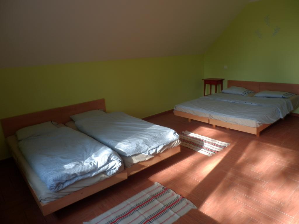 Agroturistika Kozi Farma Rožnov pod Radhoštěm Oda fotoğraf